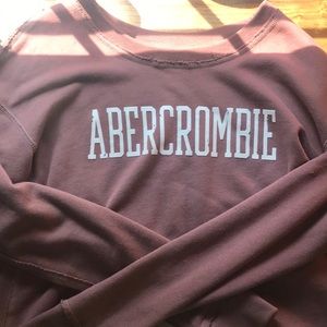 abercrombie crew neck sweat shirt